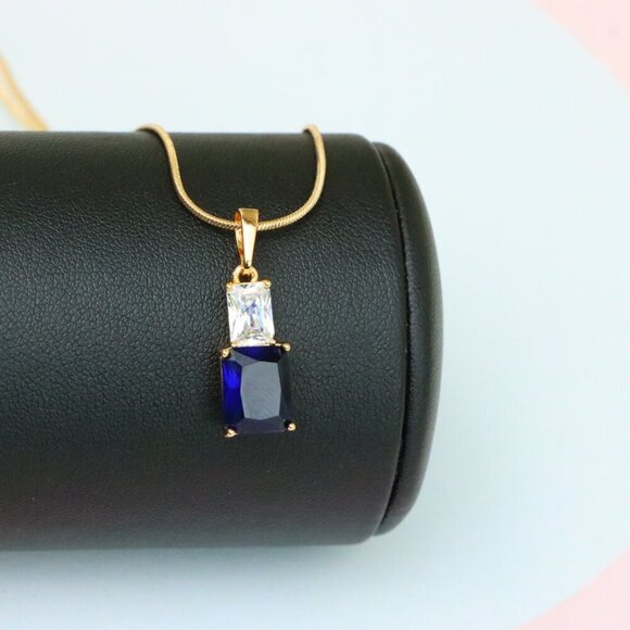 "Royal Blue Pendant with Gold-Plated Finish – Elegant Sparkle Charm, XPPT1807 - Picture 5 of 13